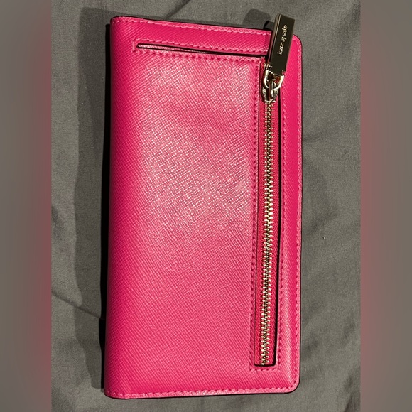 Kate Spade saffiano leather wallet - Picture 4 of 4